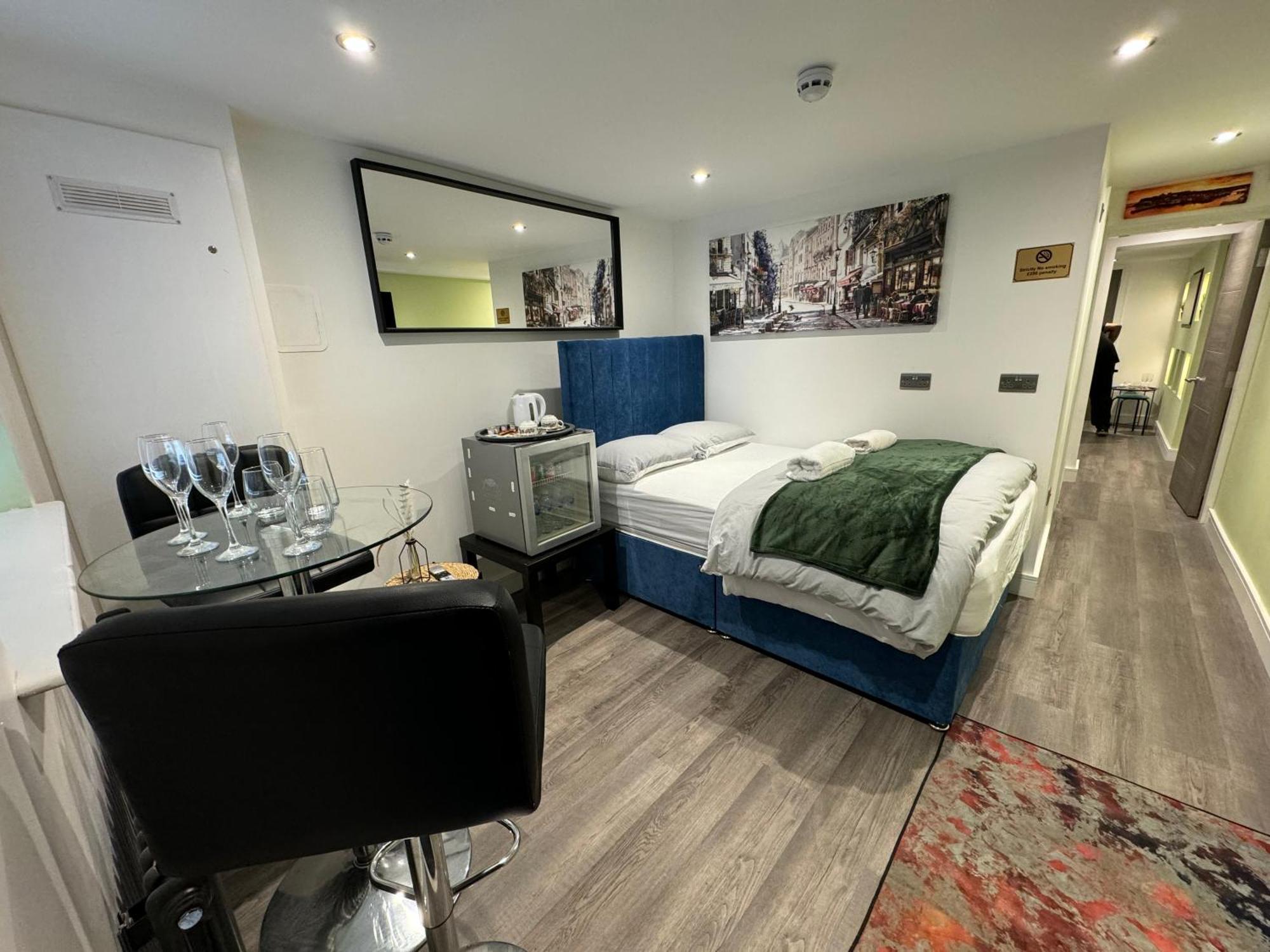 Southgate Luxury Apartments Elland Exterior foto