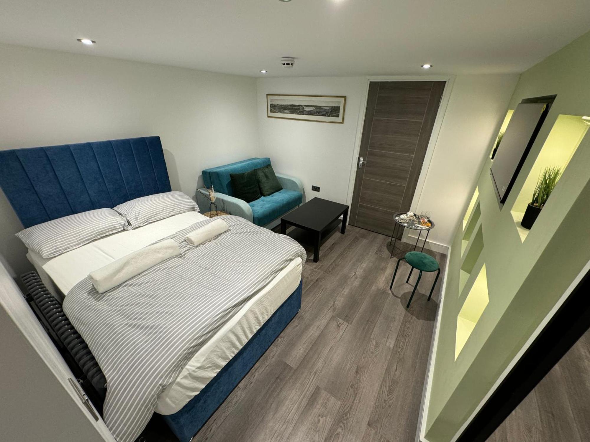 Southgate Luxury Apartments Elland Exterior foto
